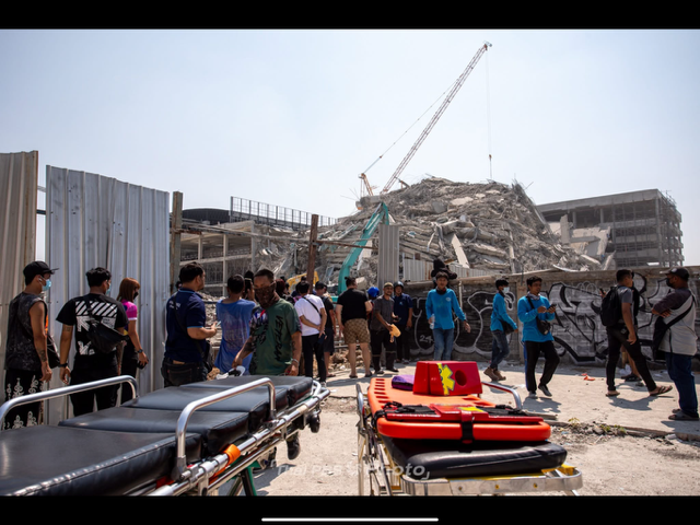 43+ Workers Dead in Bangkok High Rise After 8.2 Quake!  
Massive Damage & Highway Bridge Collapse in Thailand!