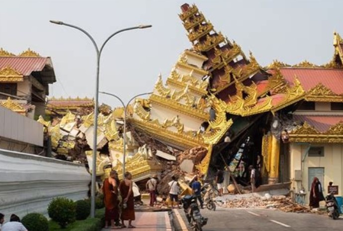 🚨 BREAKING: 7.7 Quake in Myanmar Leaves 1000+ Dead; Doomsday Looms?