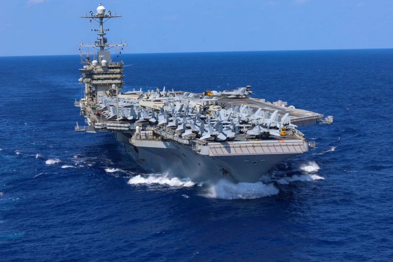 BREAKING 🔴 Houthi Claims Missile Attack on U.S. Carrier!