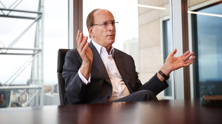 💥 BREAKING: Larry Fink Pushes Controversial XRP ETF by Q3 2025!
