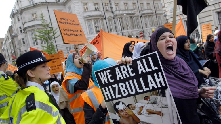 🚨BREAKING: Majority of British Muslims Identify as Muslim Over British!
