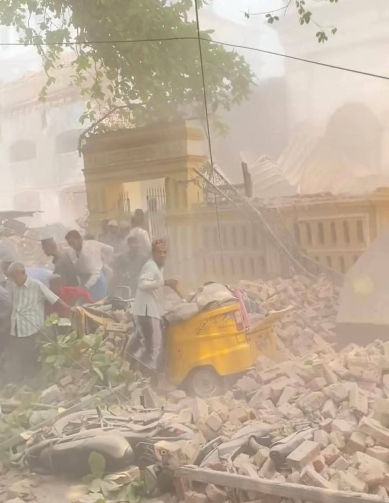 BREAKING: Mosque in Mandalay Crumbles, 20 Dead in Quake Chaos