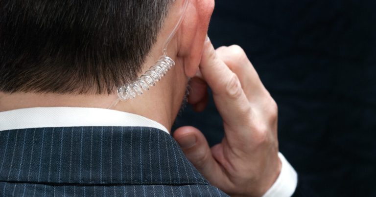 BREAKING: Secret Service Ignored Threat, Punished Whistleblower!