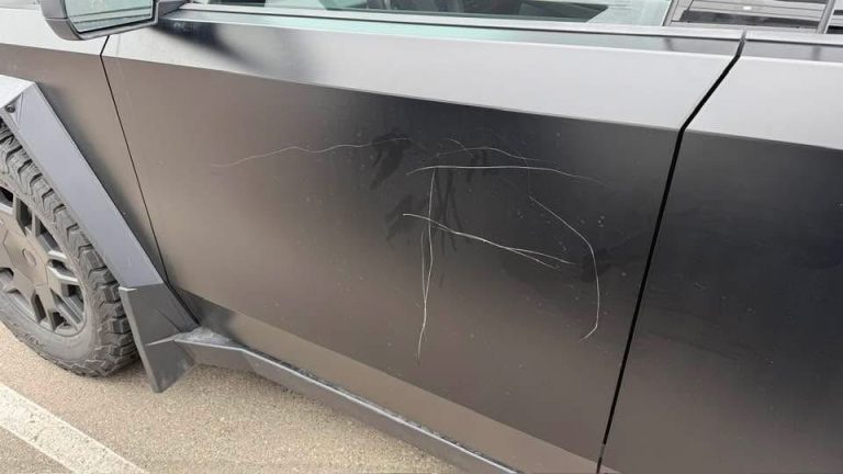🚨 BREAKING: Tesla Terrorist Vandalizes Cybertruck in Fargo!
