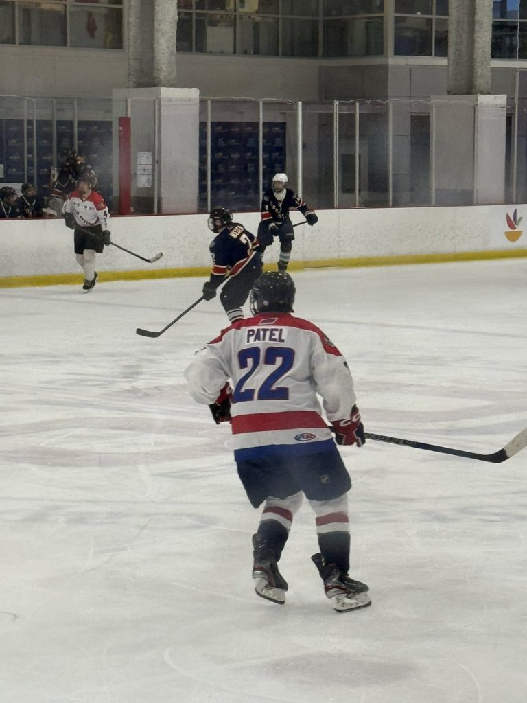 Congressional Hockey Challenge: Politicians Face Off for Charity!