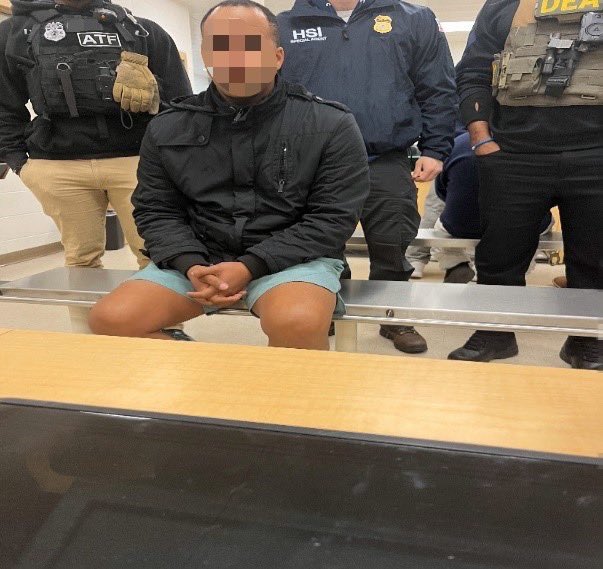 DEA Busts Tren de Aragua Member in Illinois Immigration Raid!