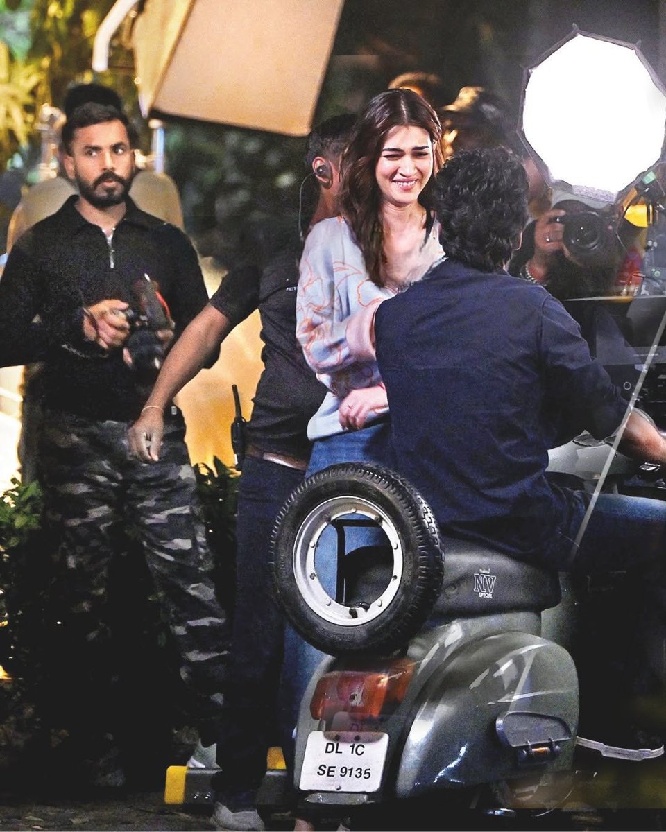 Dhanush & Kriti Sanon Caught in Controversial Midnight Ride!