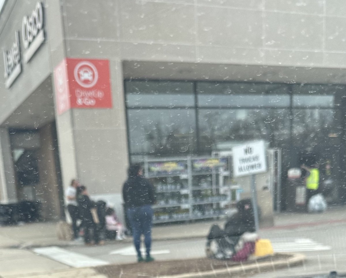 Illinois Law Targets Panhandlers Using Kids: Outrage Ensues!
