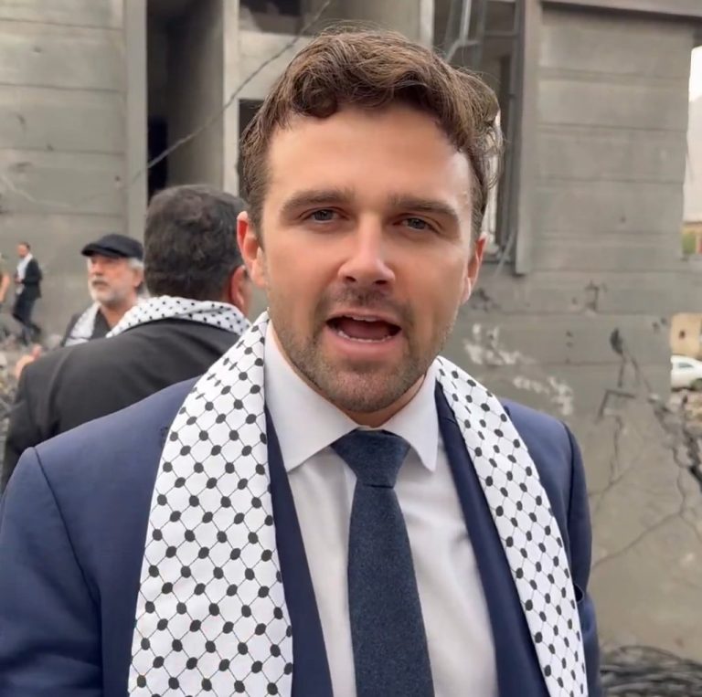 Journalist Sparks Outrage: Soldiers Can Defy Orders, Says Hinkle!