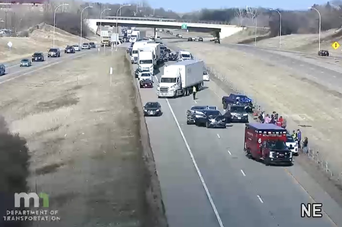Major Crash on I-35E: Multiple Vehicles, Injuries, Traffic Chaos!