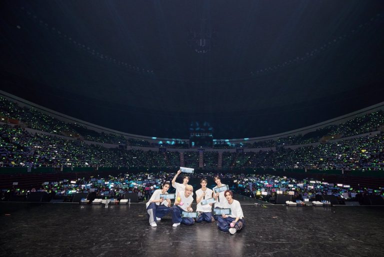 NCT 127's Shocking Day 1: Fans Clash Over Controversial Setlist!