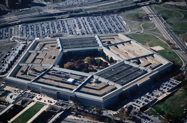 🔥 Pentagon Poised for Unprecedented Leadership Cuts Under Trump!