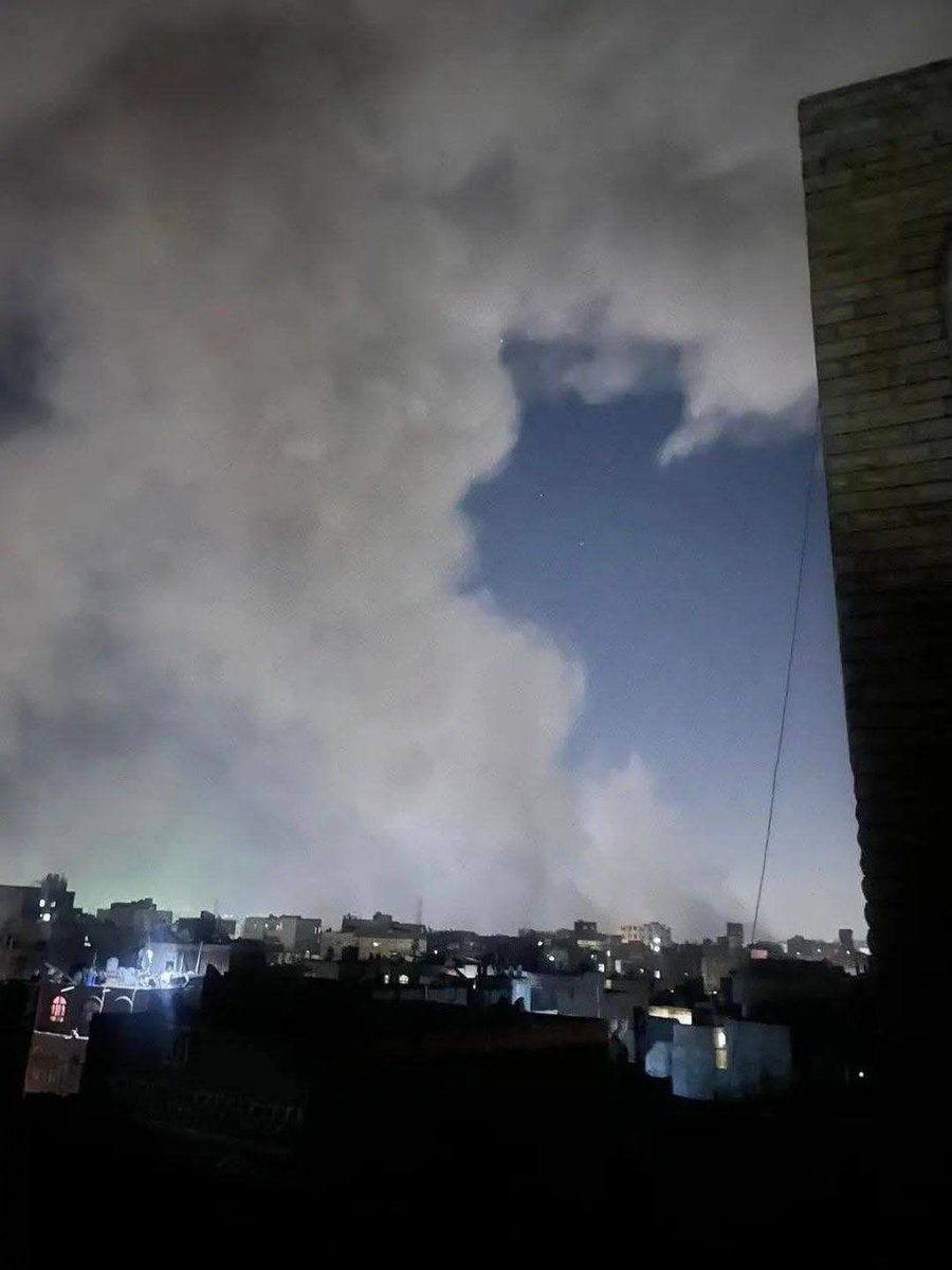 US Navy Launches Unprecedented Assault on Houthi Forces in Yemen