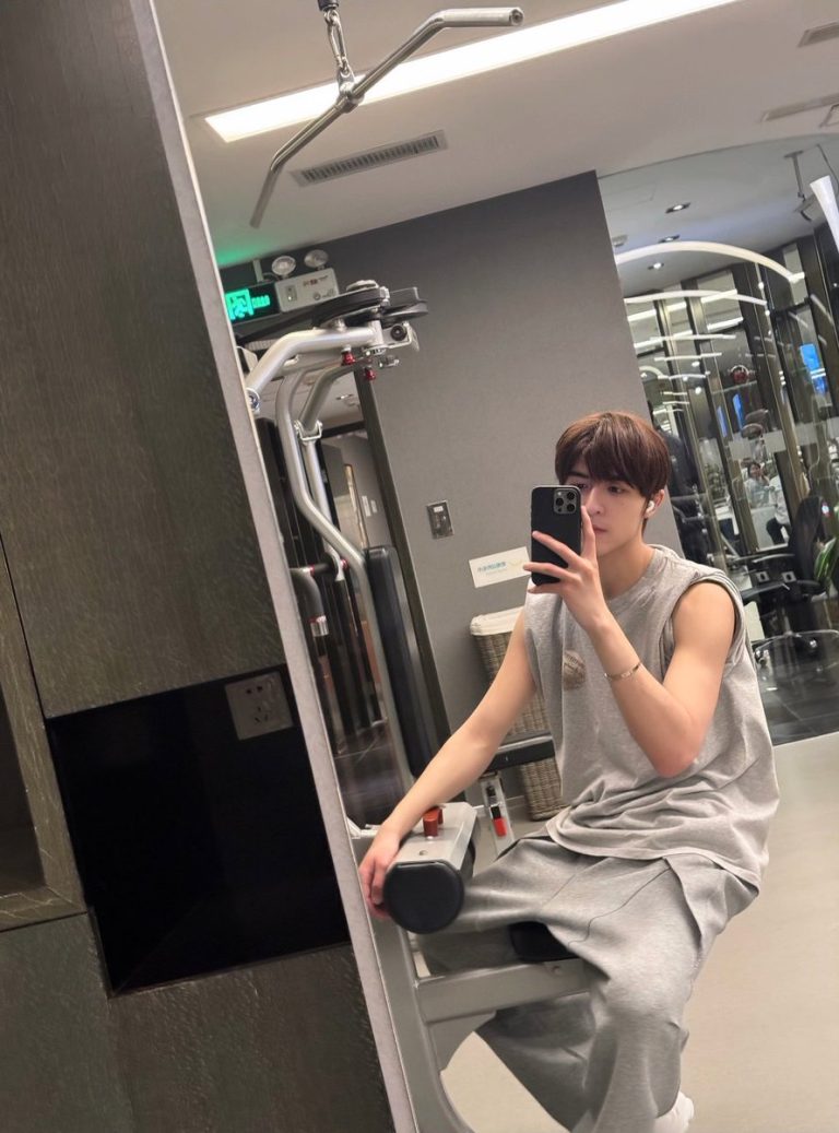 "Gym Controversy: Personal Trainer Fired for 'Unacceptable' Methods!"