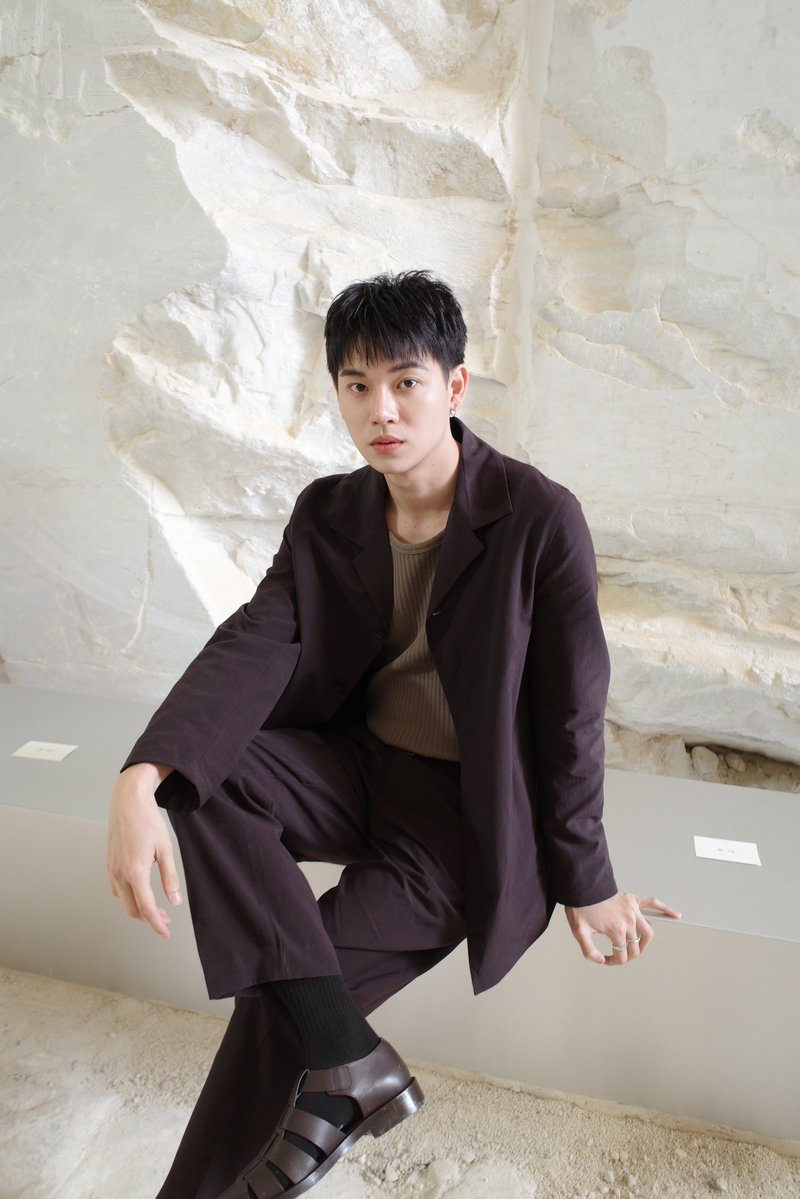 COS Spring Summer 2025: Anan Wong Sparks Outrage with Bold Fashion!