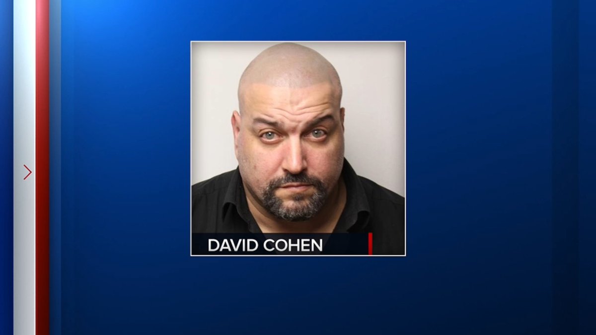 Shoppers Intervene as Man Assaults Girl in NJ Mall Chaos!