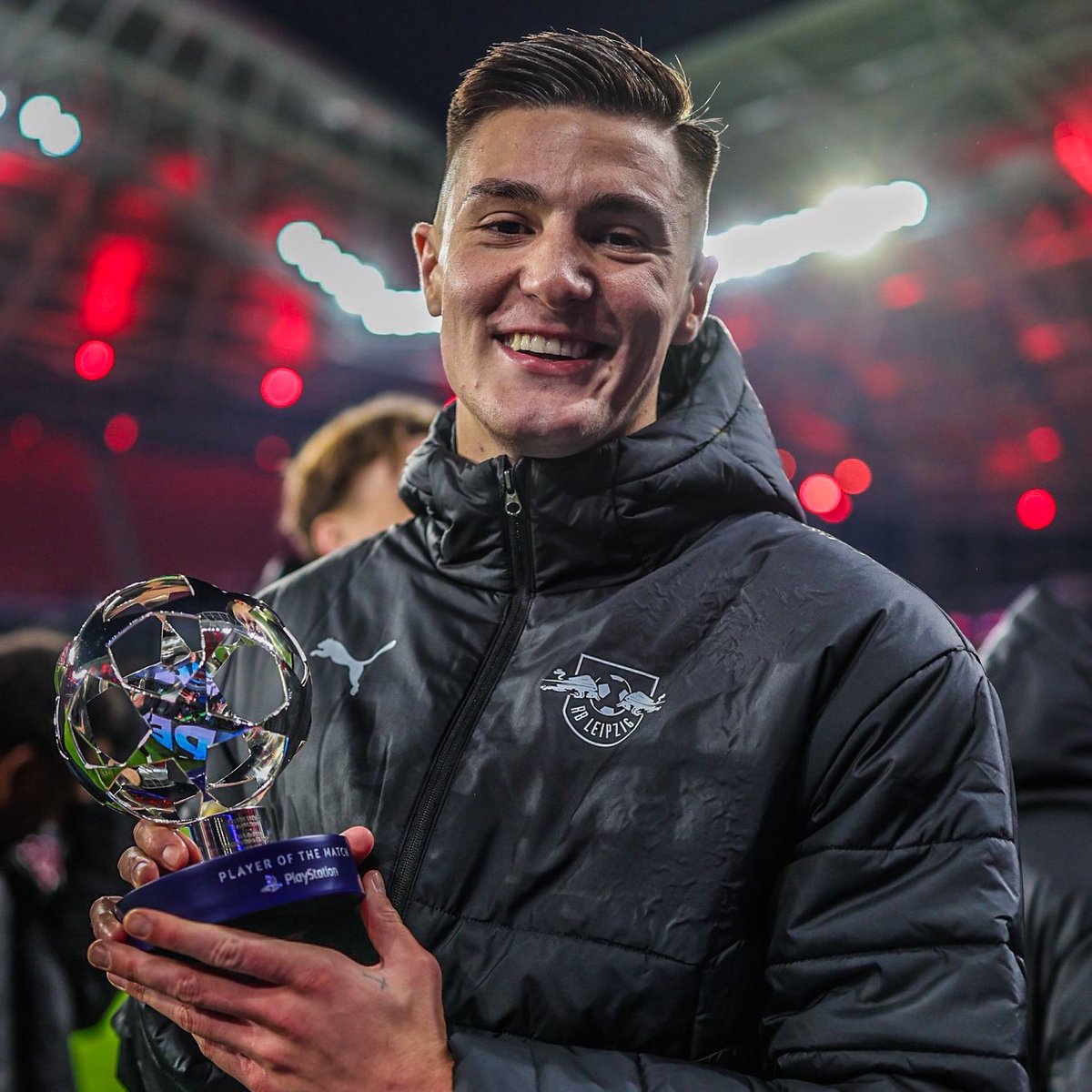 Arsenal, Chelsea, Liverpool Battle for Šeško Amidst €100M Demand!