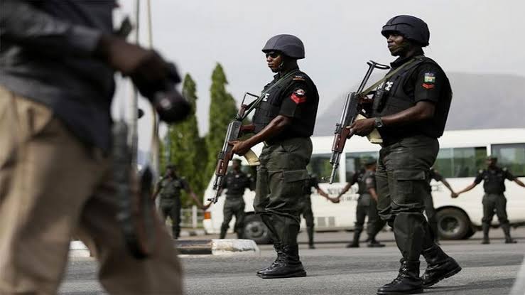 BREAKING: Anambra Police Defy IPoB Sit-at-Home Call, Spark Outrage!