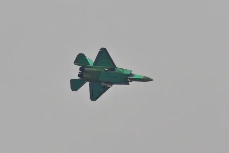 BREAKING: China’s J-35A Stealth Fighter Sparks Global Tensions!