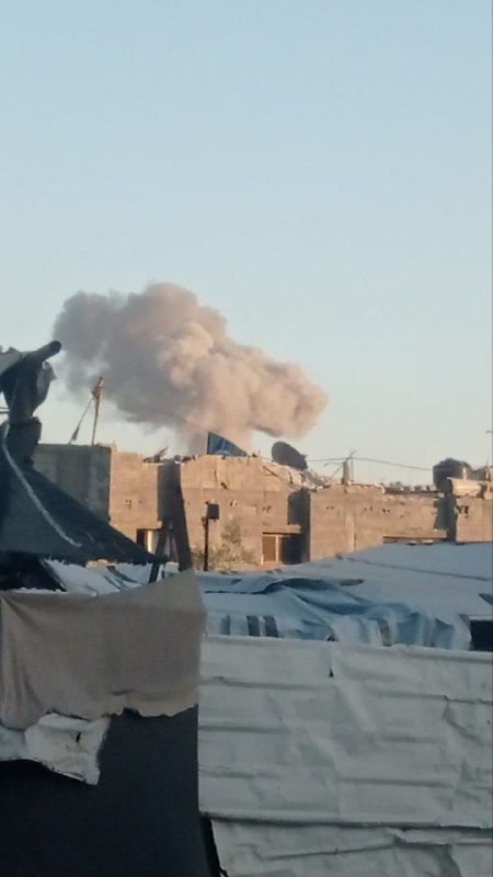 BREAKING: Israeli Airstrikes Ravage Khan Younis Neighborhood!