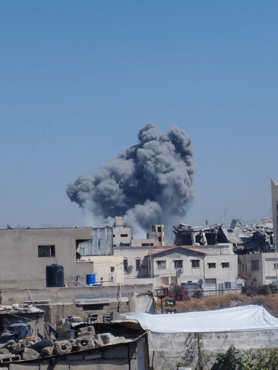 BREAKING: Israeli Airstrikes Target Yaziji Building in Gaza!