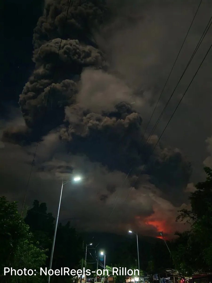 Breaking: Kanlaon Volcano Erupts, Panic Ensues in Nearby Towns!