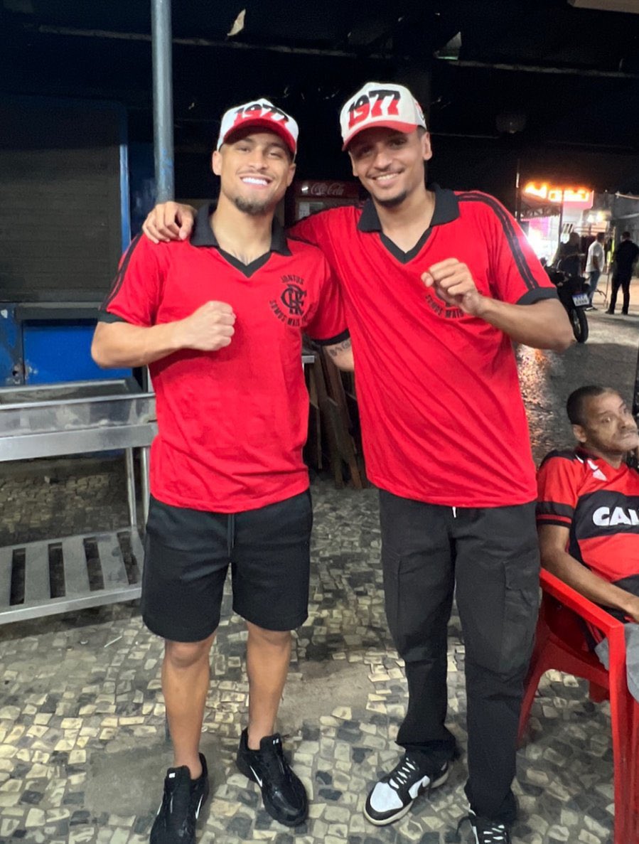 Flamengo's João Gomes Sparks Outrage by Joining Organized Fans!