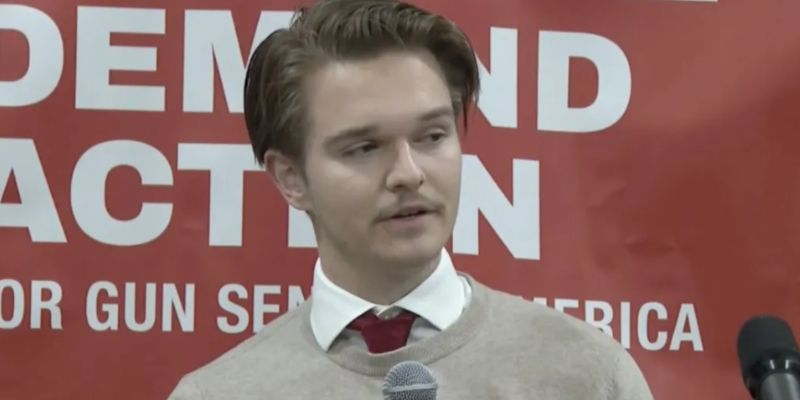 Gun Control Activist Fakes Surviving Fictional Dallas Shooting!