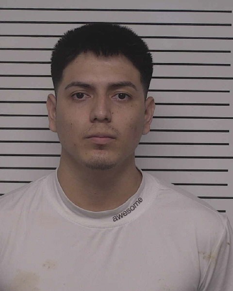 Illegal Aliens Arrested in Iredell County for $130k Check Scam!
