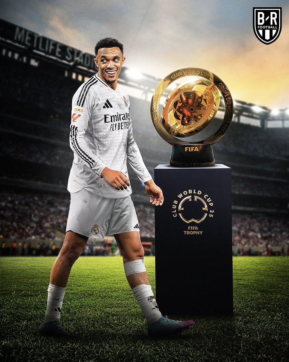 Real Madrid Shocks Fans with Alexander-Arnold Transfer Decision!