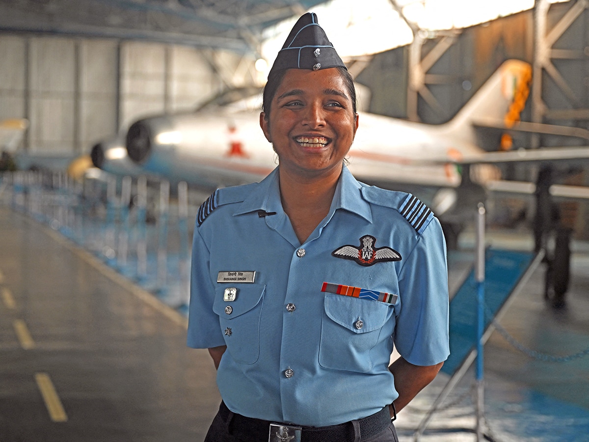 Shivangi Singh Missing: India’s Rafale Pilot Mystery Deepens!