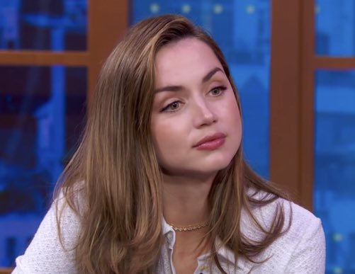 Shocking Footage: Goddess Ana de Armas Spotted Unexpectedly!