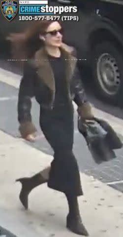 Shocking NYC: Woman Stabs Photographer in Back with Scissors!