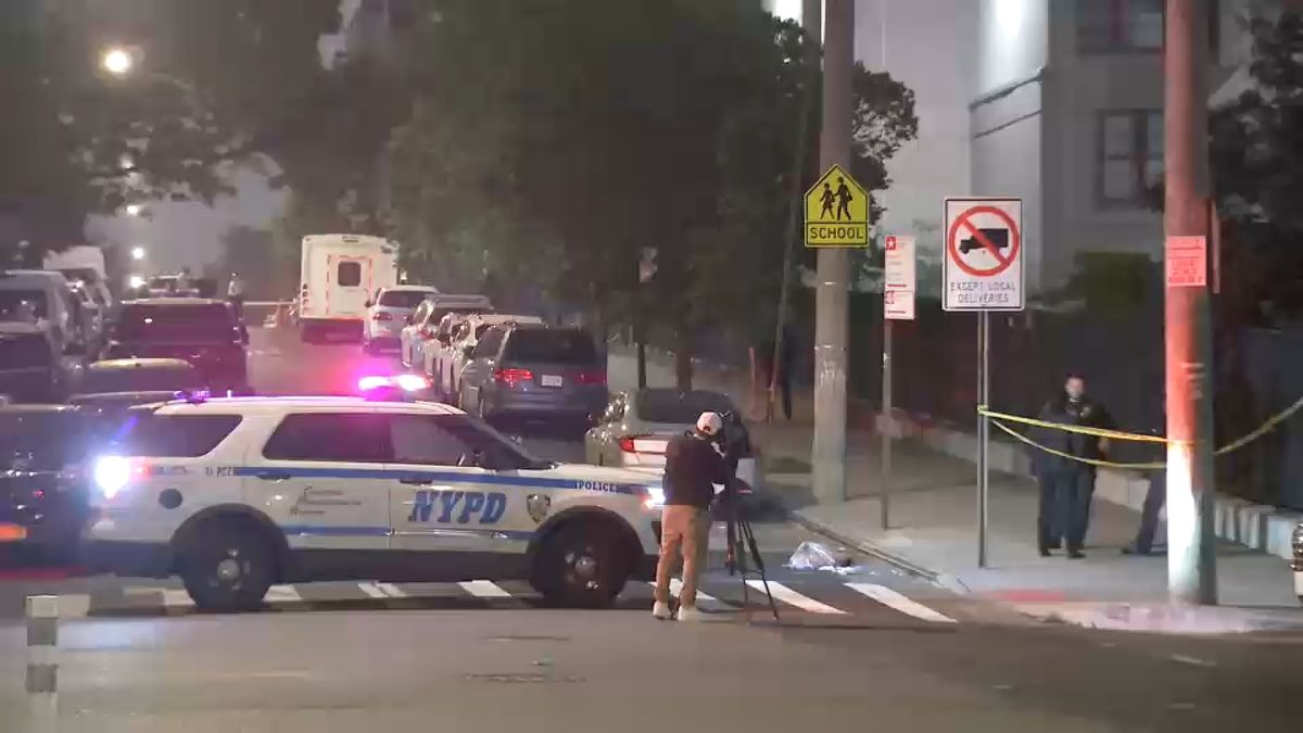 25-Year-Old Shot Dead in Hunts Point; Suspect Escapes on Moped!