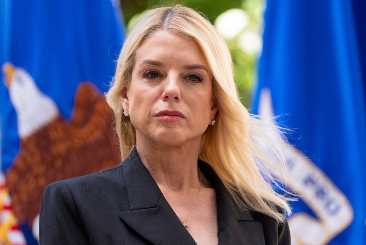 AG Pam Bondi to Charge Mayorkas with Treason Over Illegal Immigration!