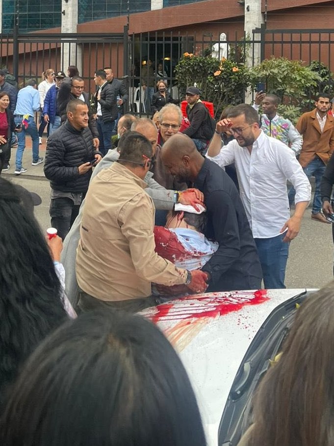 Assassination Attempt on Colombian Presidential Hopeful Uribe!