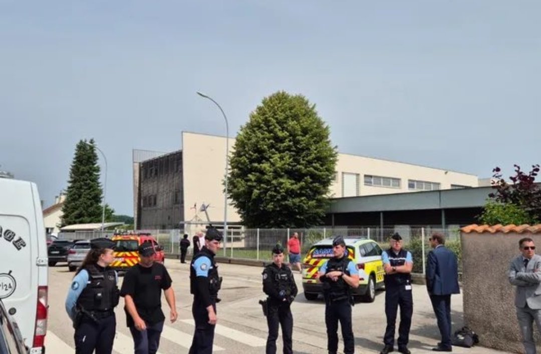 BREAKING: 15-Year-Old Student Stabs Teaching Assistant to Death