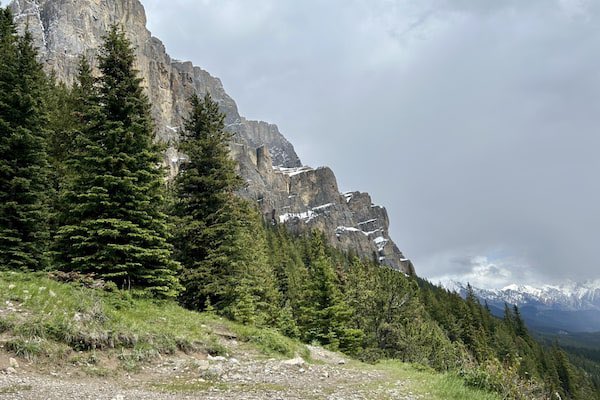 BREAKING: Deadly Rockslide Claims Lives at Banff's Bow Glacier
