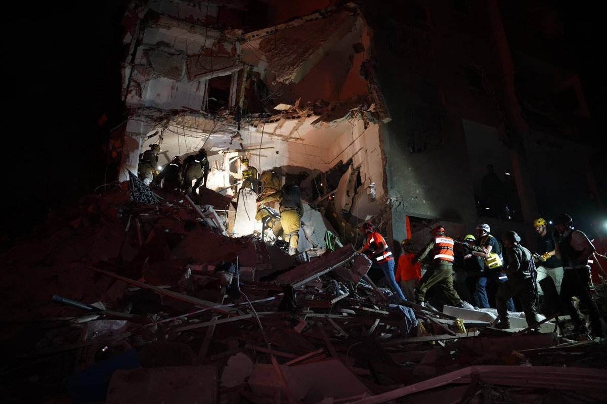 BREAKING: Iranian Missile Strike Claims 10 Lives Across Israel!