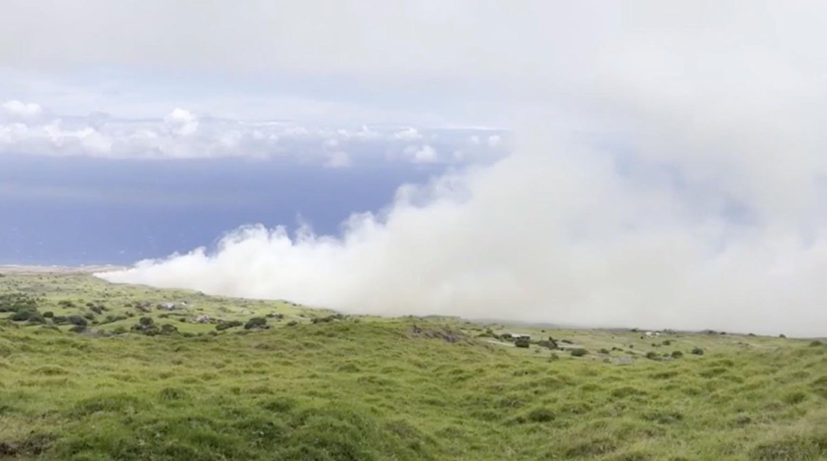 BREAKING: MAUI IN CHAOS! 500 ACRES BURNING, EVACUATIONS URGENT!
