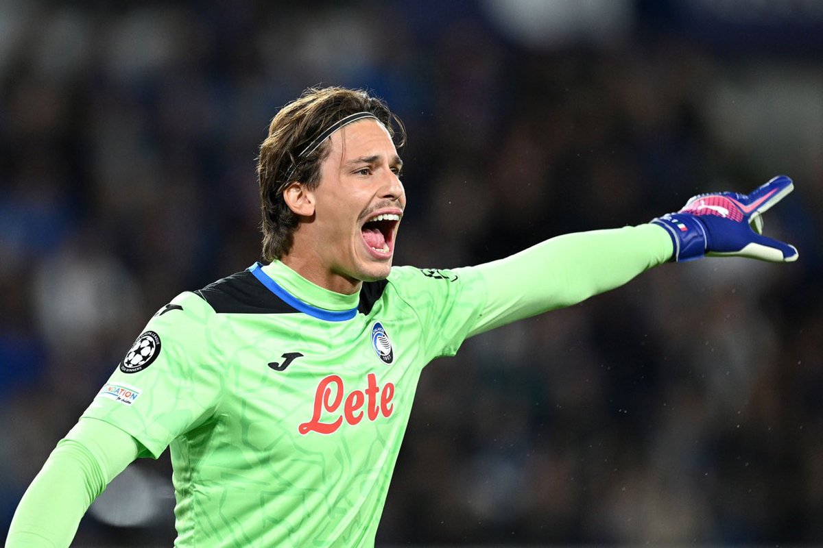 🚨BREAKING: Manchester United to offload Onana for Atalanta's Carnesecchi!