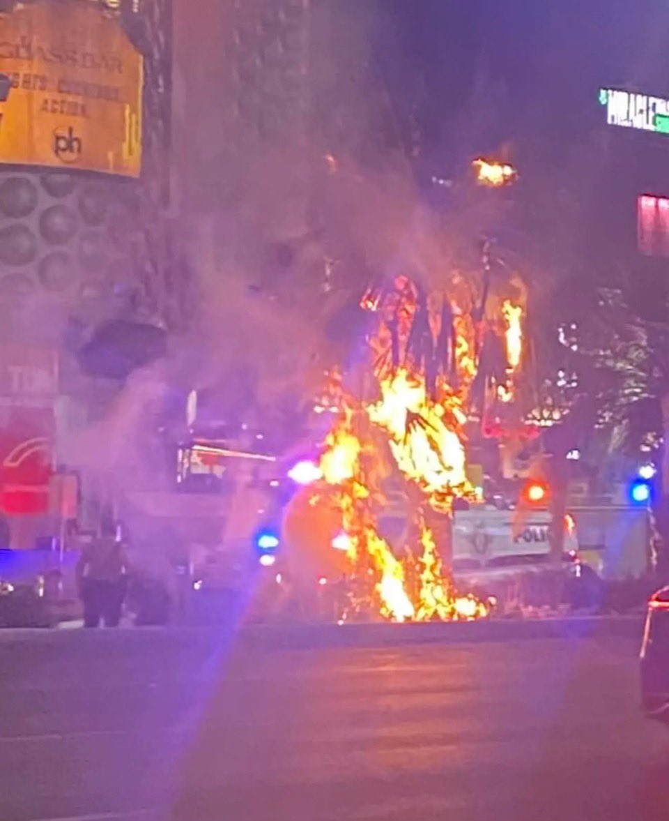 BREAKING: Massive Explosion Rocks Las Vegas Strip, Chaos Ensues!