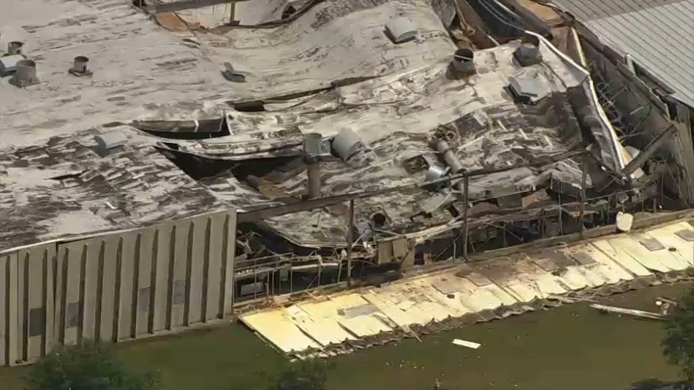 BREAKING: Massive Explosion Rocks Upper Deerfield Warehouse!