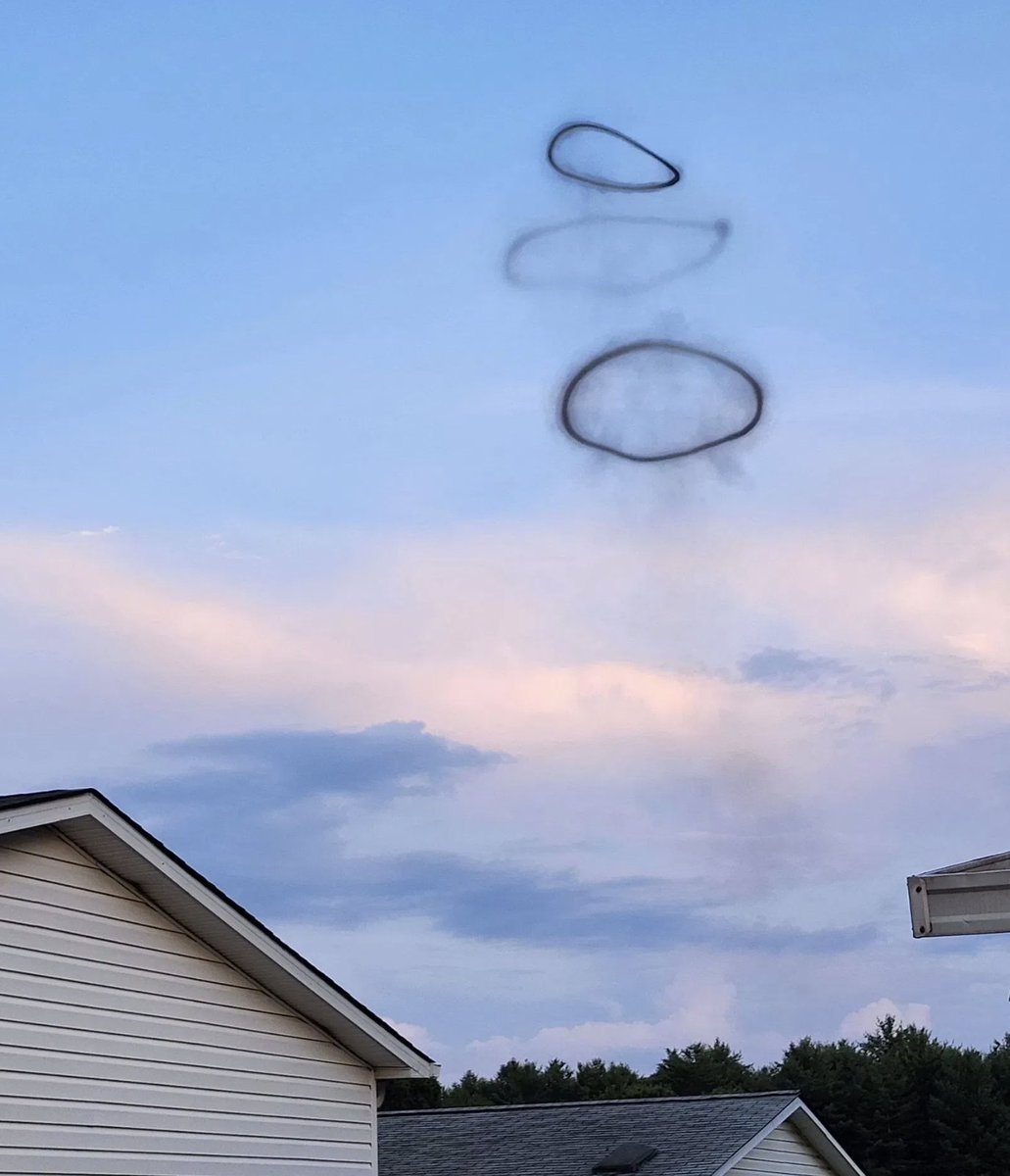 🚨BREAKING: Mysterious Black Smoke Rings Baffle WNC Residents!