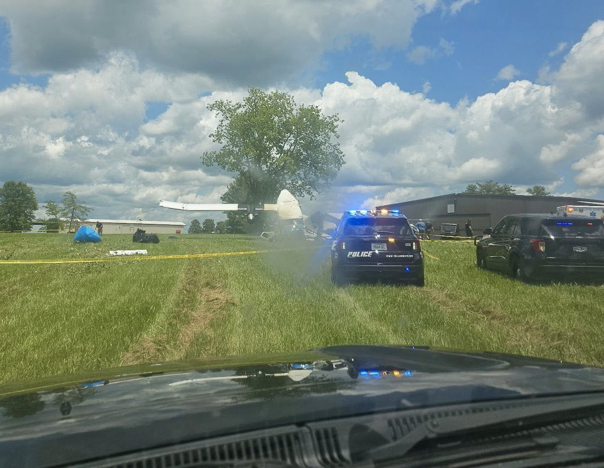 BREAKING 🔴 Plane Crash Near Tullahoma: 16 Lives in Jeopardy!
