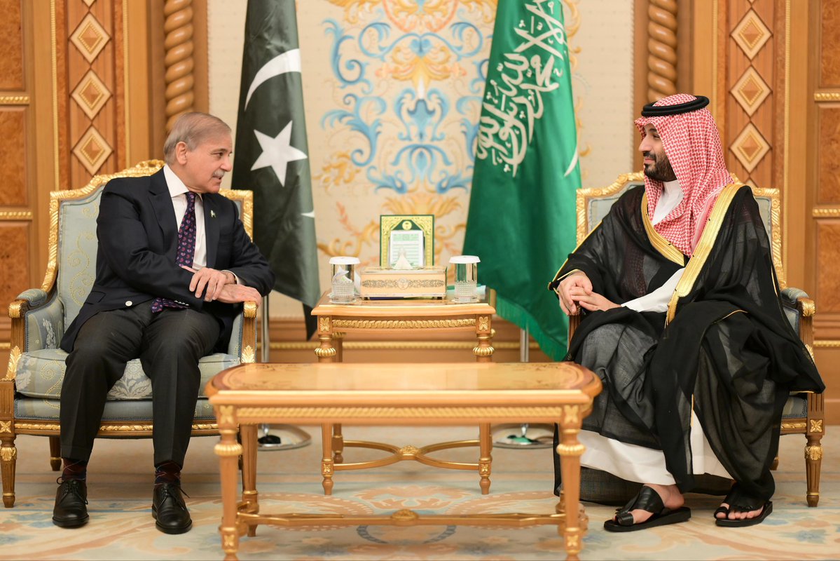 BREAKING: Shehbaz Sharif's Saudi Visit Sparks Outrage Amid Crisis!