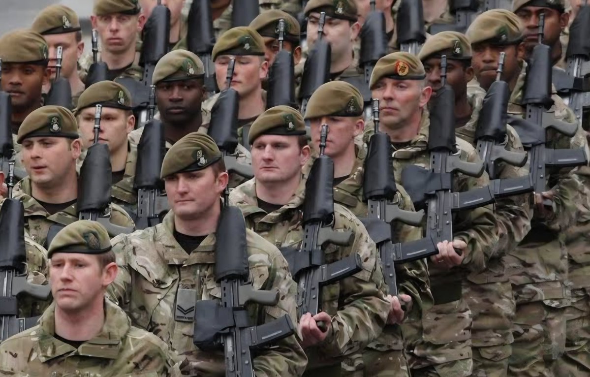 BREAKING: Soldiers Flee Military in Protest Against Starmer!