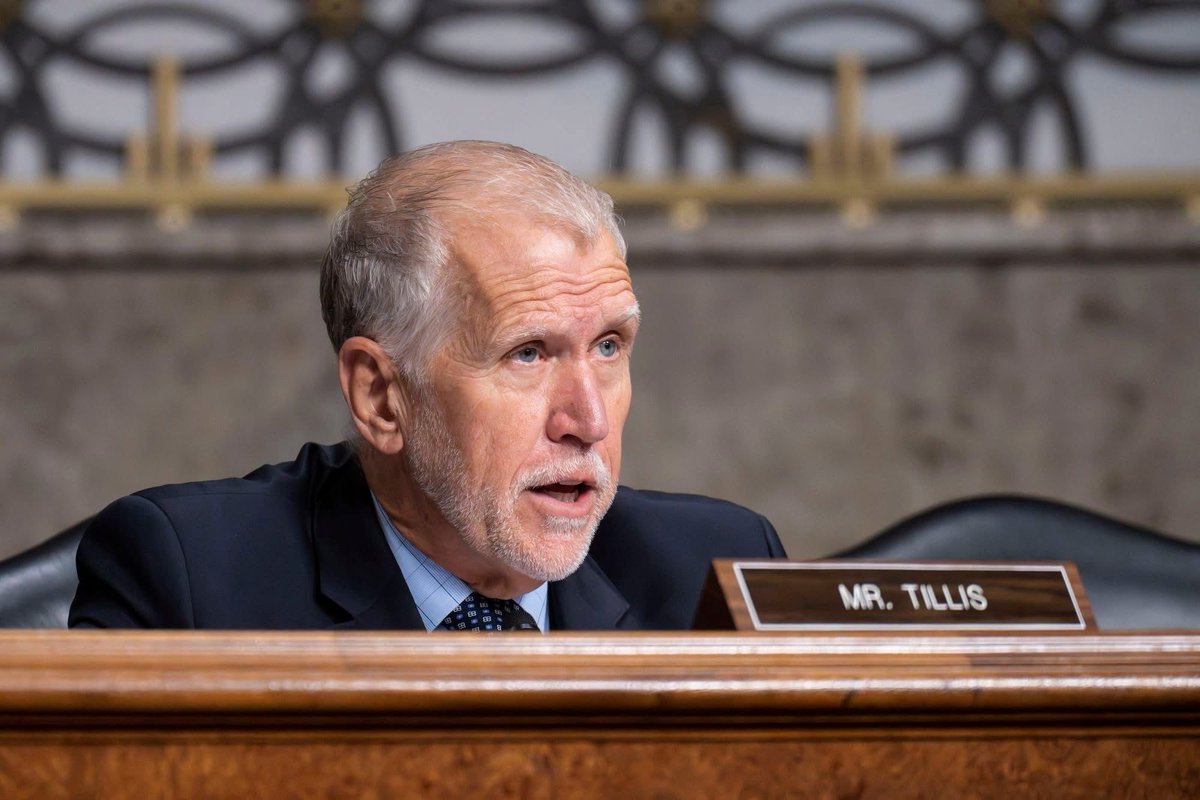 🚨BREAKING: Trump Threatens Tillis, Signals GOP Civil War Ahead!