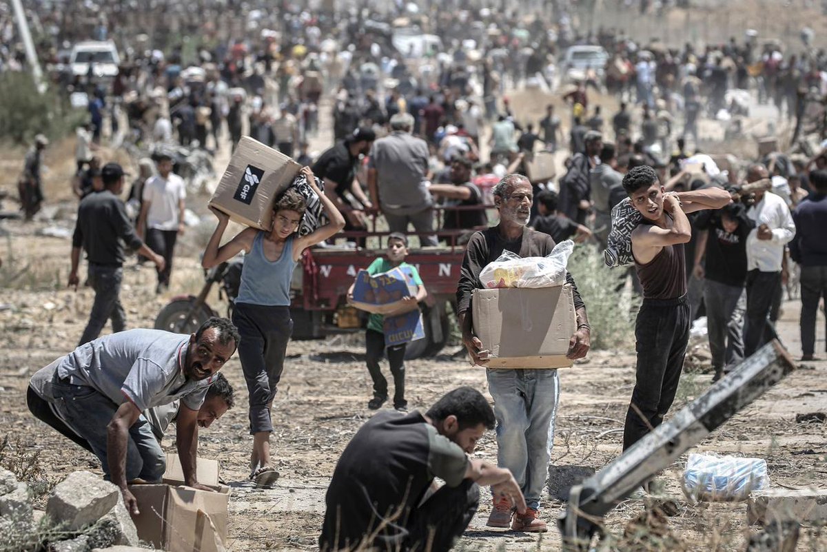 Breaking: 300 Lives Lost in Gaza Amid Aid Chaos – Who's to Blame?