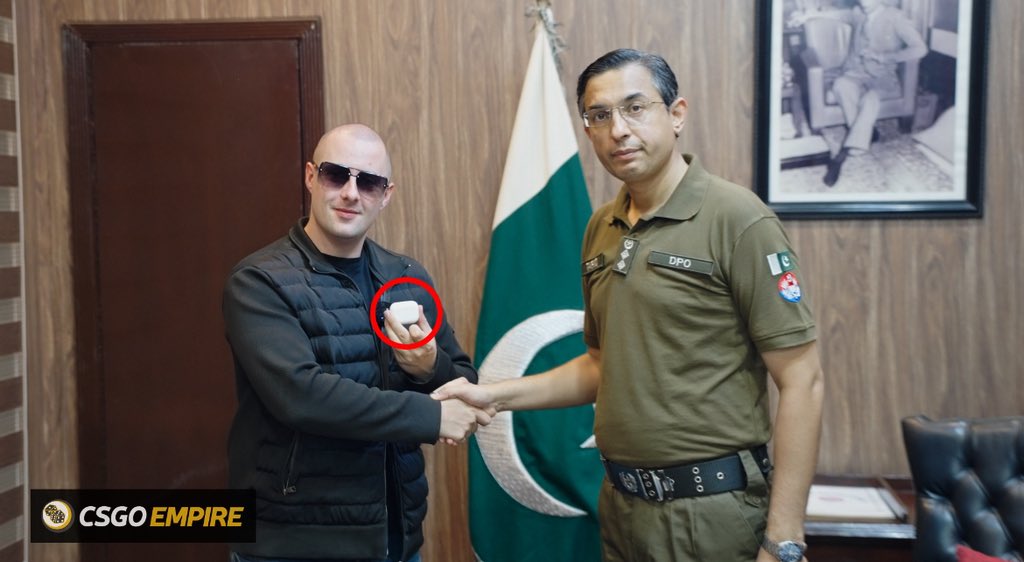 🚨 Breaking: Stolen AirPods Saga Ends in Arrest of Indian National! 🚨